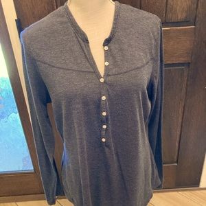Top - Women’s NWOT - LUCY fitted shirt